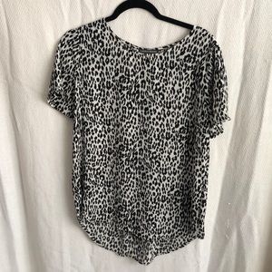 Leopard print short sleeve blouse